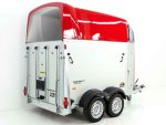 Humbaur Pferdeanhänger XANTHOS AERO 2400|rot|Sattelkammer – Image 2